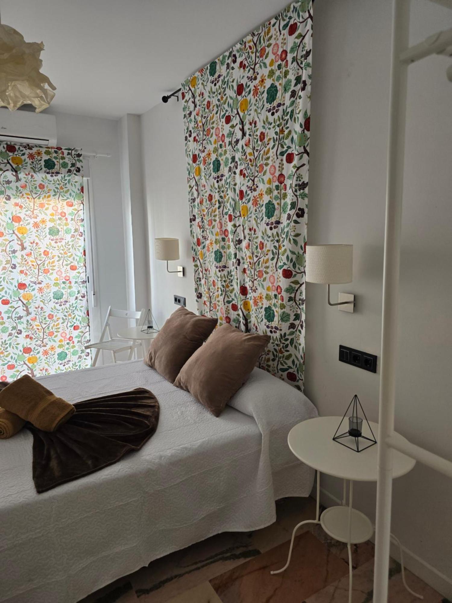 Lhome Séville Extérieur photo